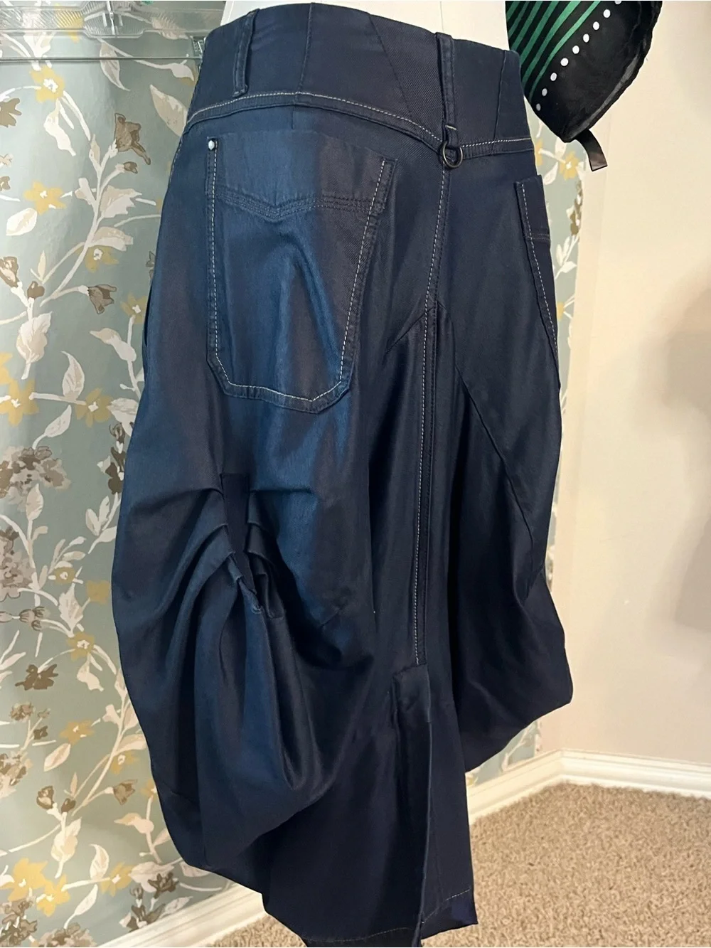 HIGH Everyday Couture Ballon Skirt Size US 8
